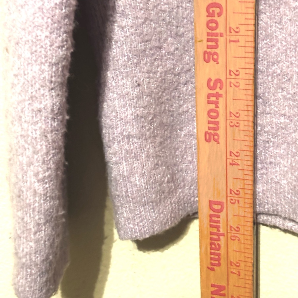Christian Siriano New York Snowflake Turtleneck Sweater Cream & Lilac Sz XS/S - Picture 8 of 8